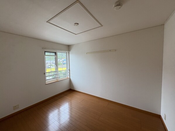 マン ウンド フラウ Bの物件内観写真